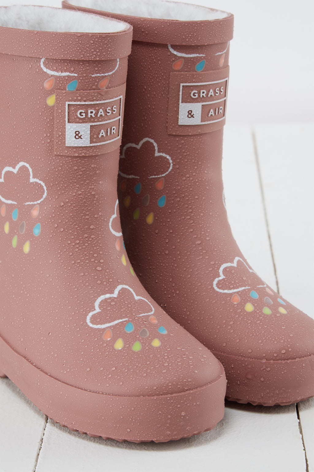 Rose Winter Mini Adventure Boots with Bag